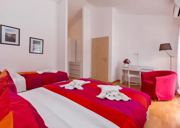 Cozy In With Sauna Prázdninový dům Medulin