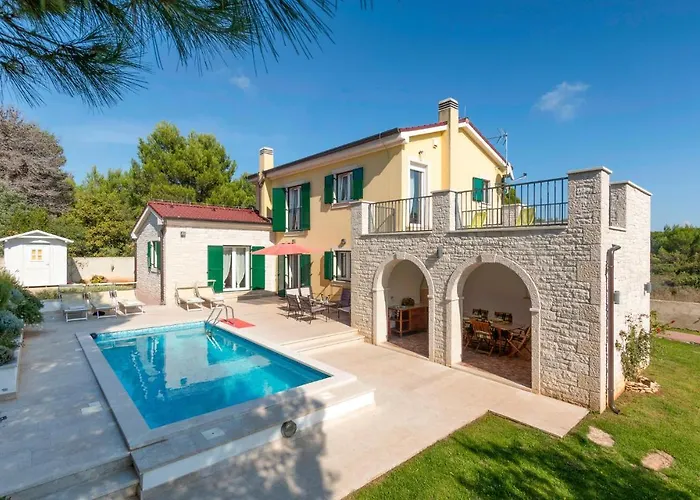 Cozy In With Sauna 메덜린